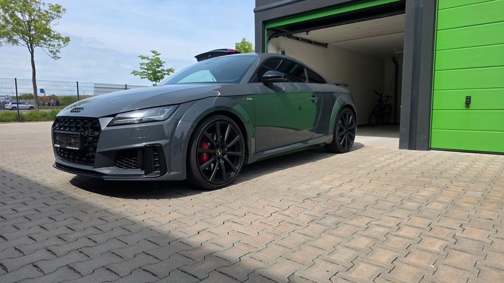 Audi TT 148.000 km 25.100 &euro; Erfurt 99087