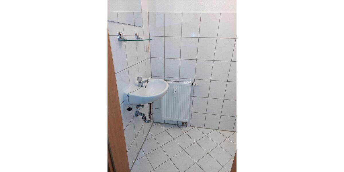Dachgeschoßwohnung Erfurt Hochheim - 3 Zimmer, 78 m&sup2;, 853&euro; | Angebot:26354149