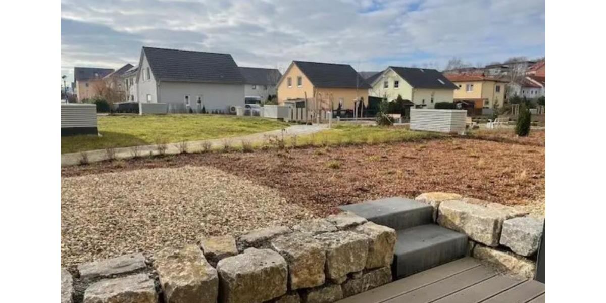 Etagenwohnung Jena - 2 Zimmer, 68 m&sup2;, 920&euro; | Angebot:24650677