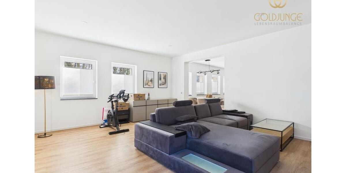 Erdgeschoßwohnung Rudolstadt - 6 Zimmer, 102 m&sup2;, 1.200&euro; | Angebot:25962781