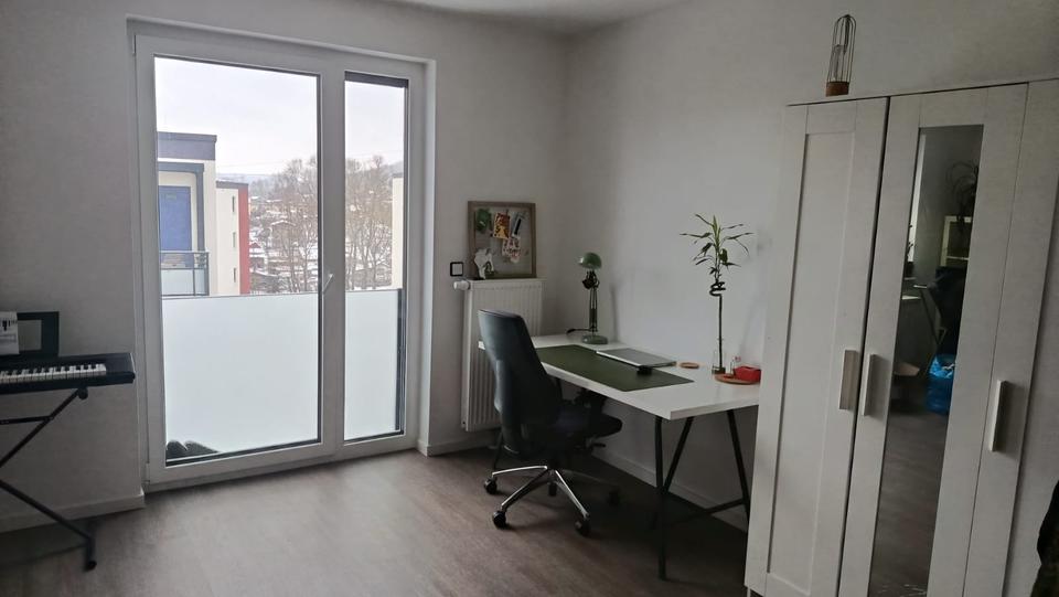 Etagenwohnung Jena Kernberge - 1 Zimmer, 42 m&sup2;, 415&euro; | Angebot:26051118