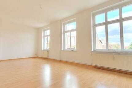 Wohnung Erfurt Ilversgehofen - 2 Zimmer, 63 m&sup2;, 567&euro; | Angebot:27318549