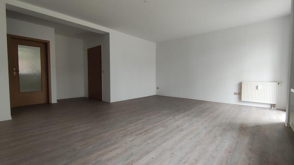 Etagenwohnung Rudolstadt - 3 Zimmer, 71 m&sup2;, 590&euro; | Angebot:23902944
