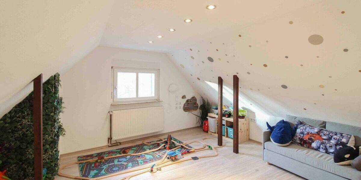 Einfamilienhaus Graitschen bei Bürgel - 4 Zimmer, 128.000&euro; | Angebot:26043668