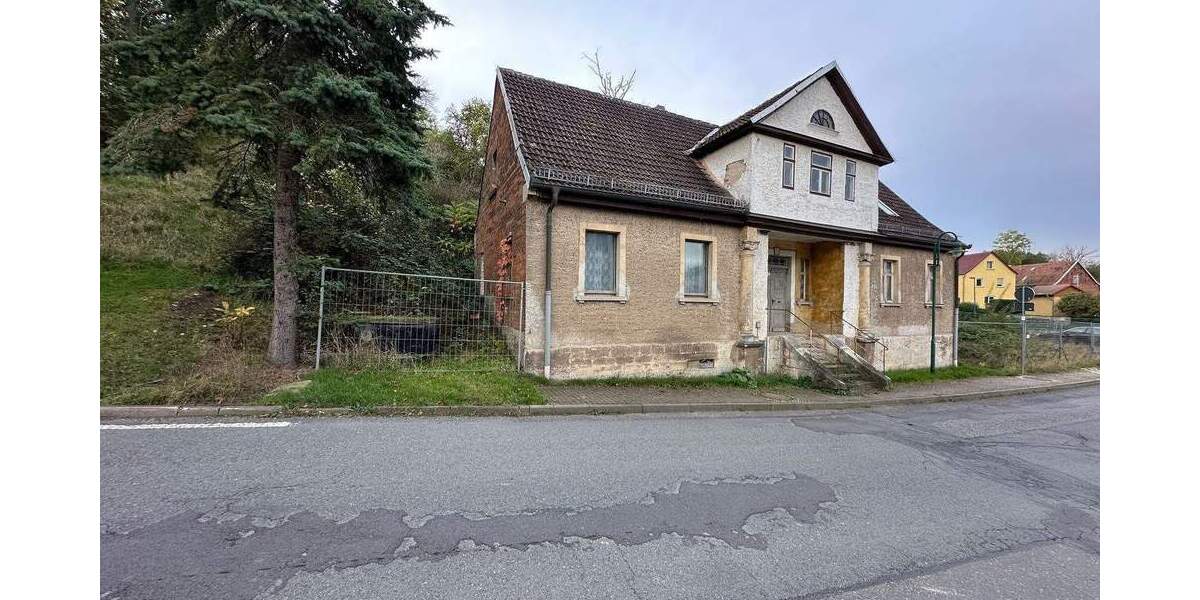 Mehrfamilienhaus, Wohnhaus Schmiedehausen - 9 Zimmer, 110 m&sup2;, 50.000&euro; | Angebot:25670785