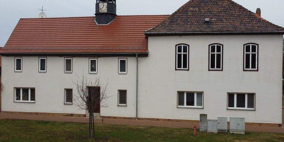 Mehrfamilienhaus, Wohnhaus Buttstädt - 1 Zimmer, 360 m&sup2;, 99.000&euro; | Angebot:25727013