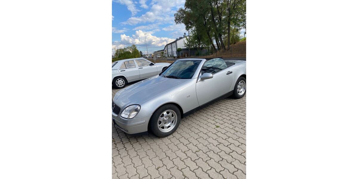 Mercedes-Benz CLK 200 85.000 km 4.950 &euro; Alperstedt 99195