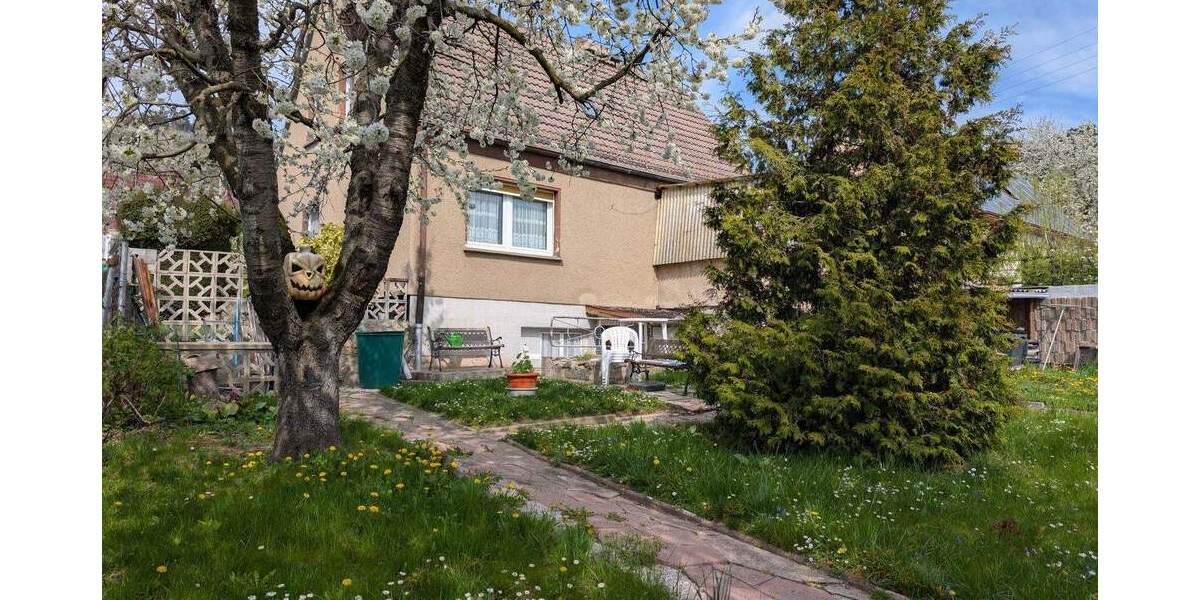 Einfamilienhaus Jena Lobeda - 8 Zimmer, 109 m&sup2;, 359.000&euro; | Angebot:25705591