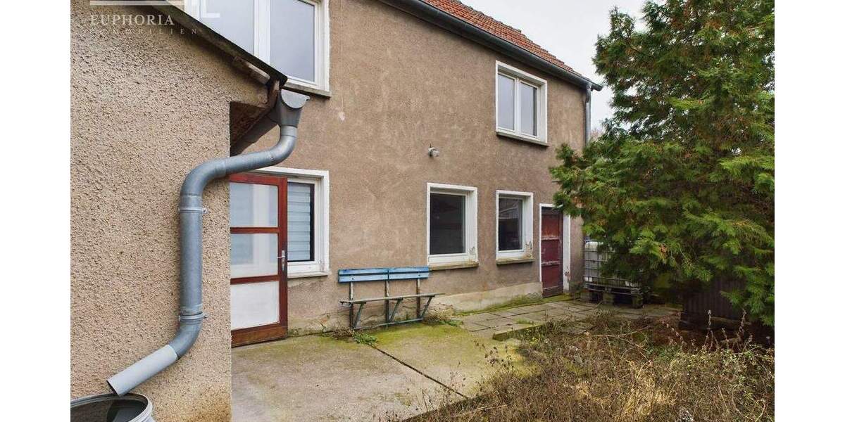 Einfamilienhaus Am Ettersberg Vippachedelhausen - 8 Zimmer, 160 m&sup2;, 75.000&euro; | Angebot:25679315