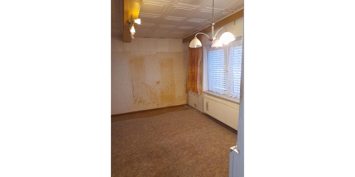 Einfamilienhaus Großrudestedt - 5 Zimmer, 100 m&sup2;, 105.000&euro; | Angebot:22190967