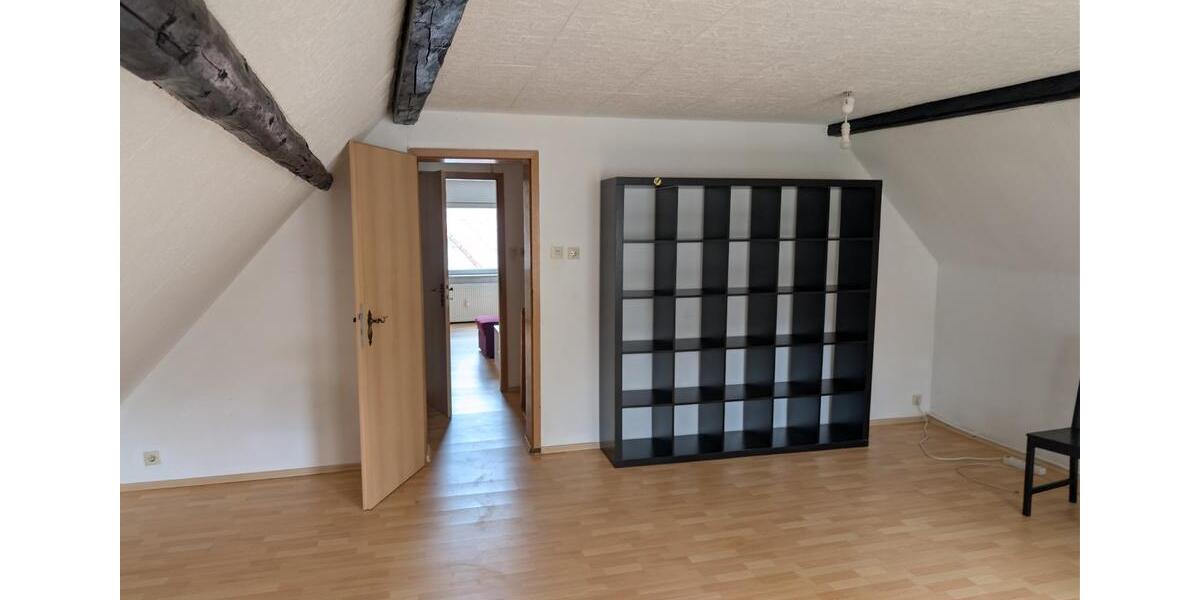 Dachgeschoßwohnung Jena Burgau - 2 Zimmer, 66 m&sup2;, 850&euro; | Angebot:25902656