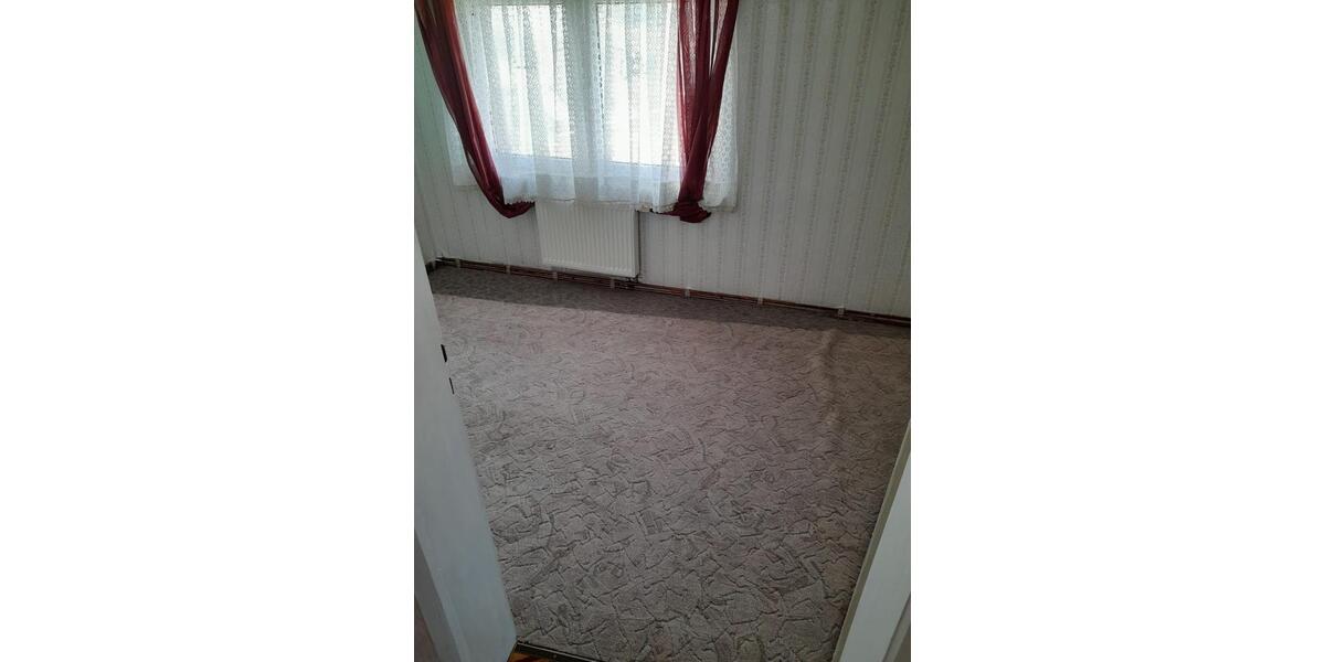 Einfamilienhaus Großrudestedt - 5 Zimmer, 100 m&sup2;, 105.000&euro; | Angebot:22190967