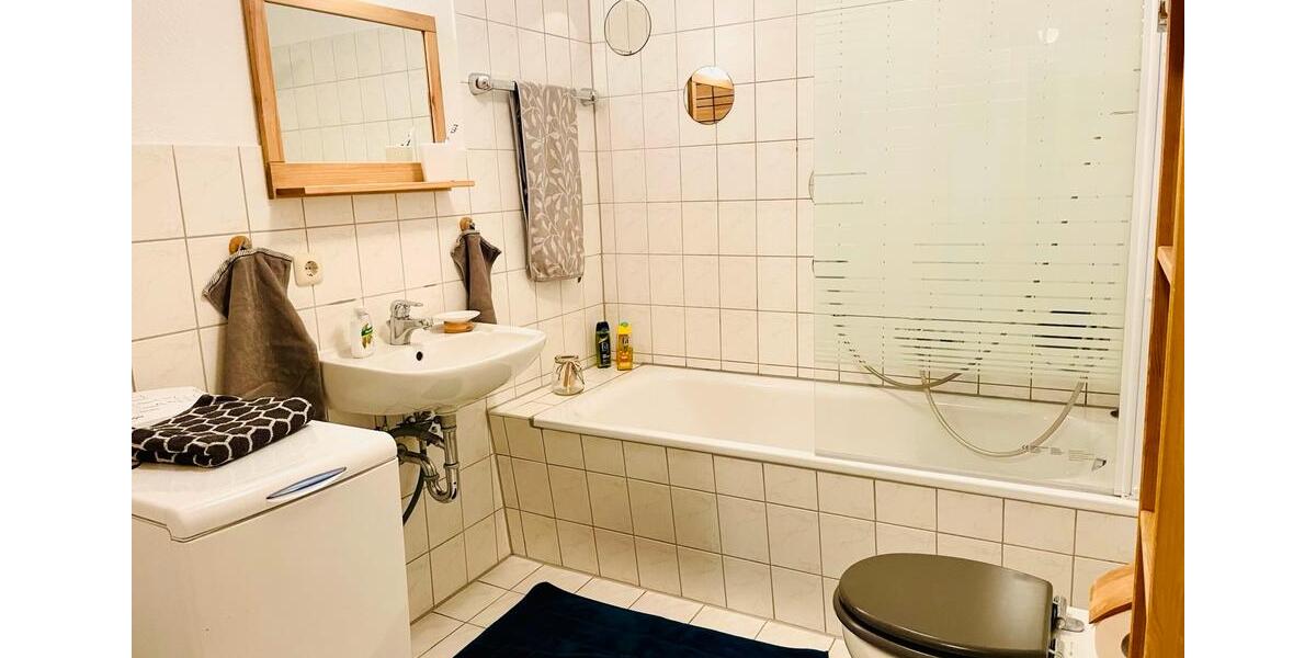 Dachgeschoßwohnung Jena Kernberge - 2.5 Zimmer, 50 m&sup2;, 1.200&euro; | Angebot:23765020