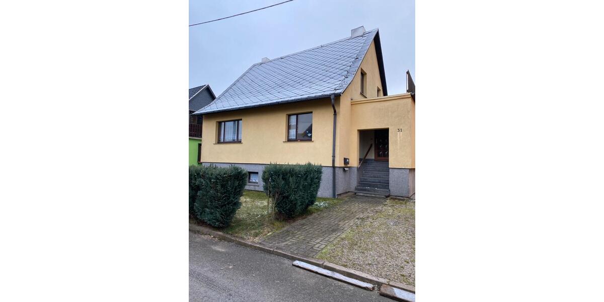 Einfamilienhaus Stadtilm - 7 Zimmer, 120 m&sup2;, 140.000&euro; | Angebot:24533046