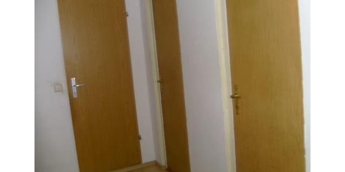 Etagenwohnung Jena Lobeda-Altstadt - 4 Zimmer, 69 m&sup2;, 621&euro; | Angebot:25861145