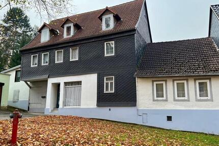 Haus Jena Burgau - 11 Zimmer, 200 m&sup2;, 390.000&euro; | Angebot:19844993