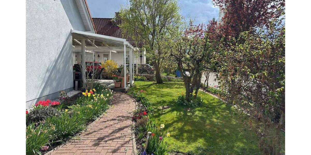 Einfamilienhaus Blankenhain - 5 Zimmer, 140 m&sup2;, 525.000&euro; | Angebot:25654187