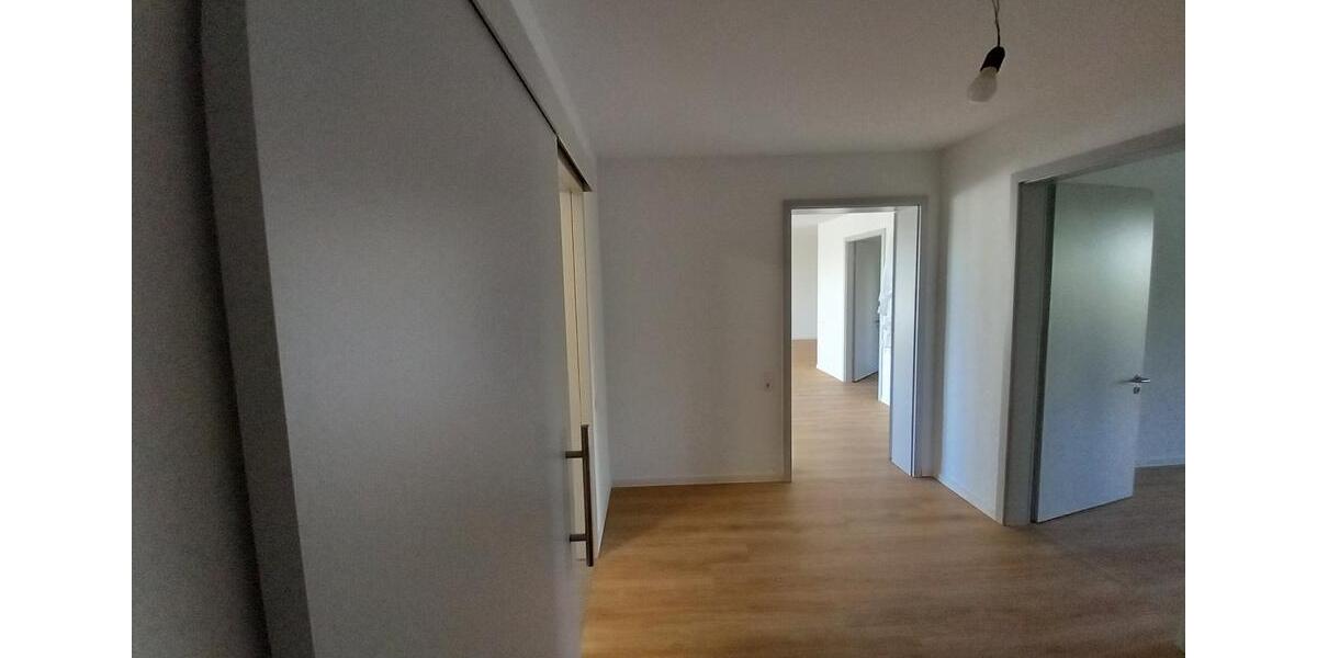 Etagenwohnung Weimar Lützendorf - 3 Zimmer, 106 m&sup2;, 1.280&euro; | Angebot:22589833