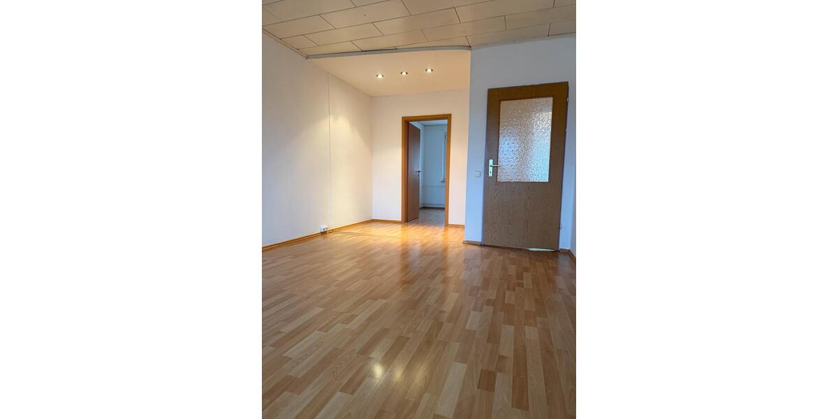 Etagenwohnung Rudolstadt - 3 Zimmer, 61 m&sup2;, 520&euro; | Angebot:26544353