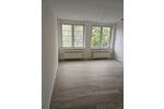 Etagenwohnung Apolda - 4 Zimmer, 135 m&sup2;, 1.350&euro; | Angebot:26581989