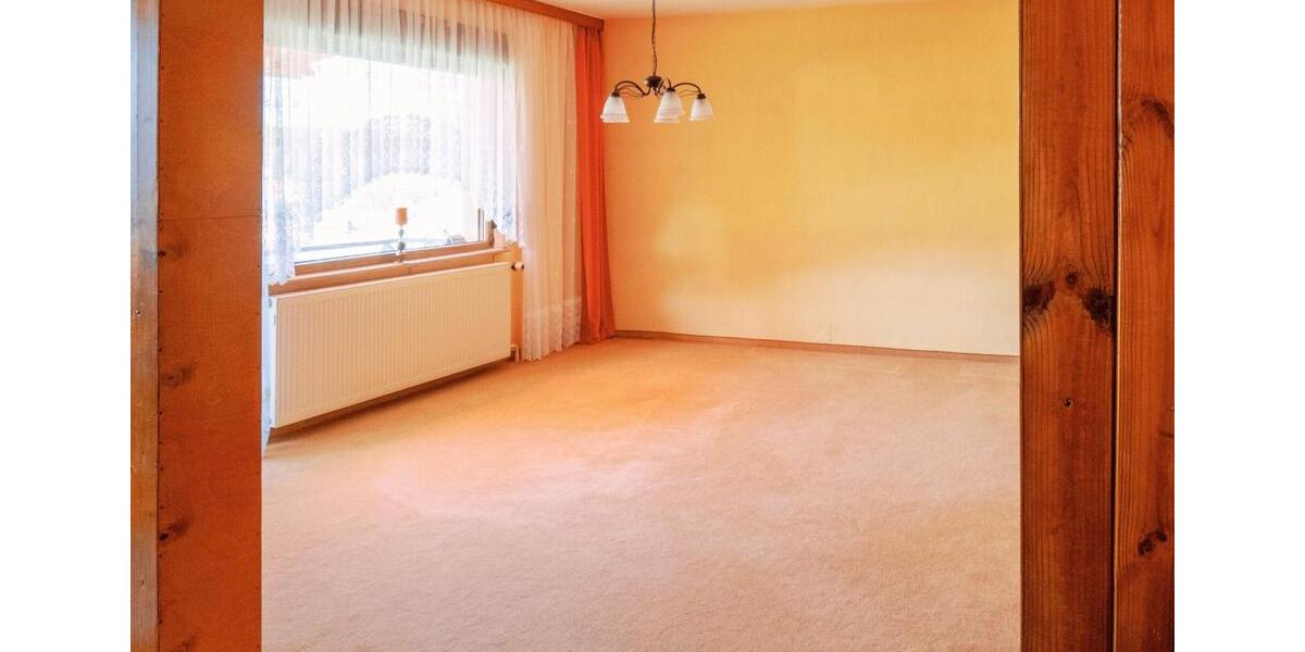 Einfamilienhaus Erfurt Daberstedt - 9 Zimmer, 163 m&sup2;, 229.000&euro; | Angebot:26130426