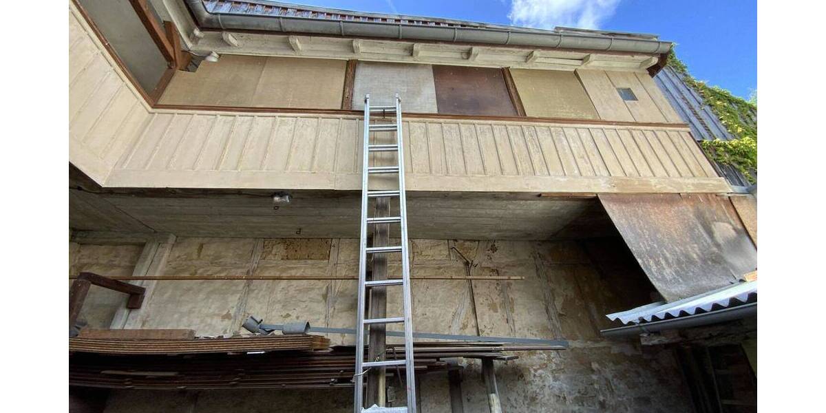 Einfamilienhaus Bad Sulza - 7 Zimmer, 150 m&sup2;, 85.000&euro; | Angebot:25676935