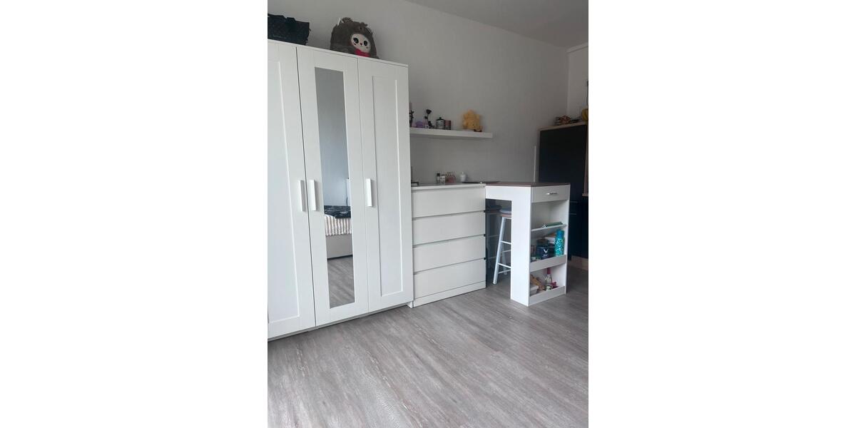 Etagenwohnung Jena Burgau - 1 Zimmer, 24 m&sup2;, 435&euro; | Angebot:26508180
