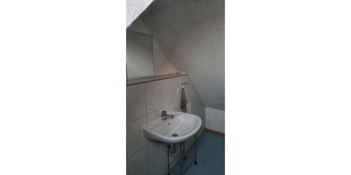 Dachgeschoßwohnung Jena Kernberge - 1 Zimmer, 28 m&sup2;, 290&euro; | Angebot:26234033