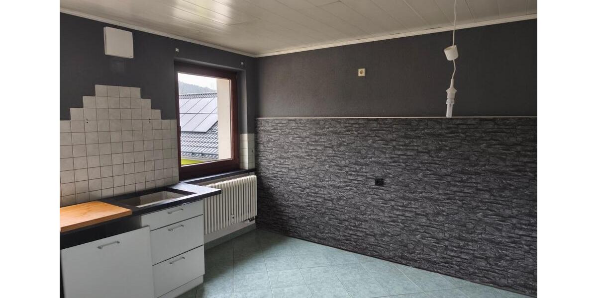 Etagenwohnung Jena Burgau - 2 Zimmer, 77 m&sup2;, 766&euro; | Angebot:26021512