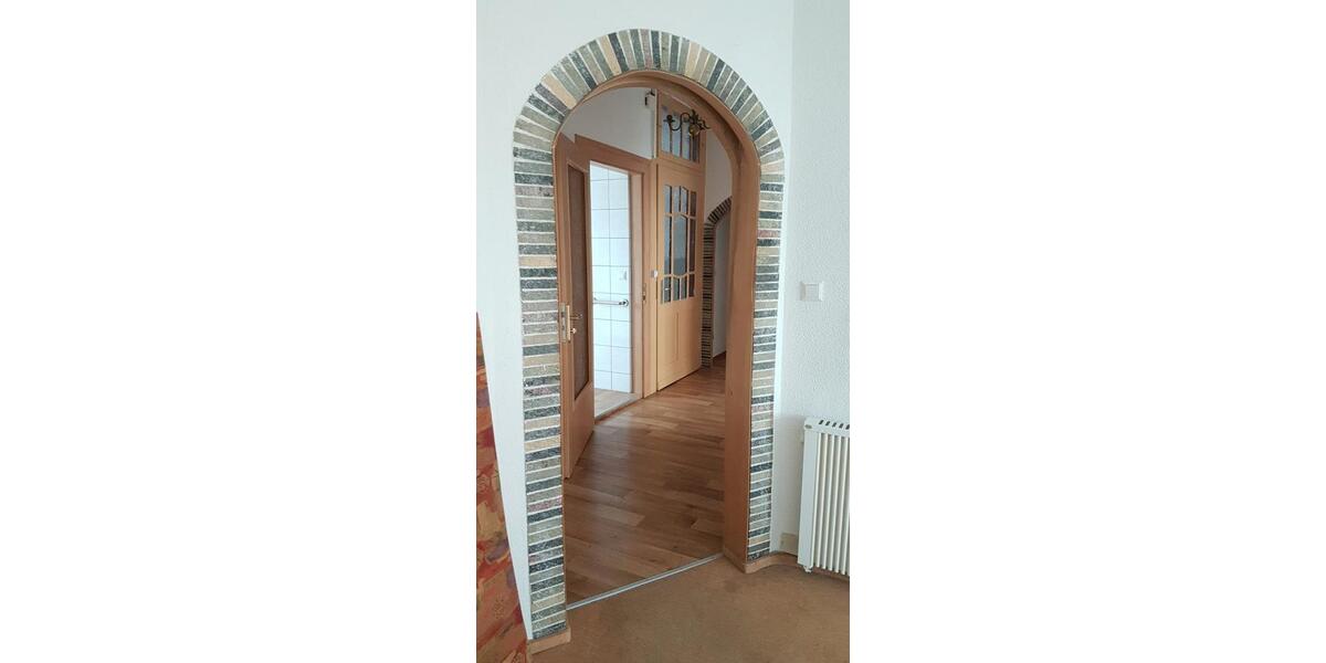 Etagenwohnung Jena - 2 Zimmer, 63 m&sup2;, 700&euro; | Angebot:26645944