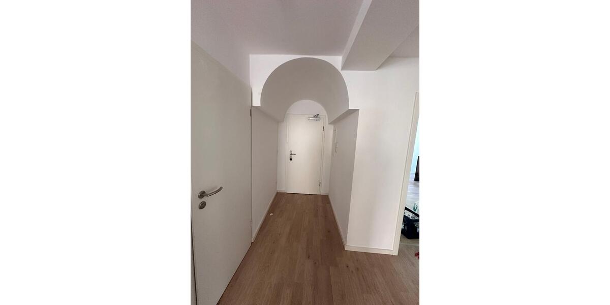 Erdgeschoßwohnung Apolda - 3 Zimmer, 100 m&sup2;, 1.100&euro; | Angebot:26619943