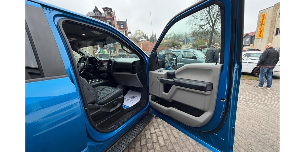 Ford F 150 STX 4+4 LEDER NAVI 20 ZOLL FELGEN 133.800 km 27.500 &euro; Rudolstadt 07407