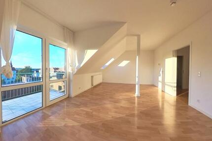 Wohnung Erfurt - 2 Zimmer, 67 m&sup2;, 870&euro; | Angebot:26593530