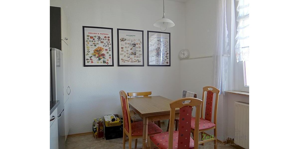 (EF0170_Y) Erfurt: Löbervorstadt, möbliertes Zimmer in schöner Wohnlage im DG mit eigenem Bad, an Wochenendheimfahrer - Zimmer Erfurt Löbervorstadt | Angebot:26972274