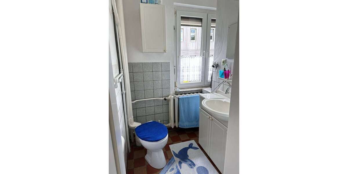 Teilsaniertes Einfamilienhaus mit großem Grundstück - Einfamilienhaus Rudolstadt | Angebot:26676327