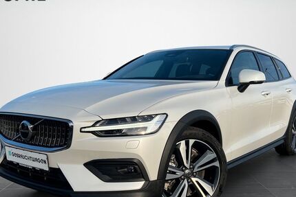 Volvo V60 Cross Country 2.000 km 44.895 &euro; Jena-Lobeda 07747