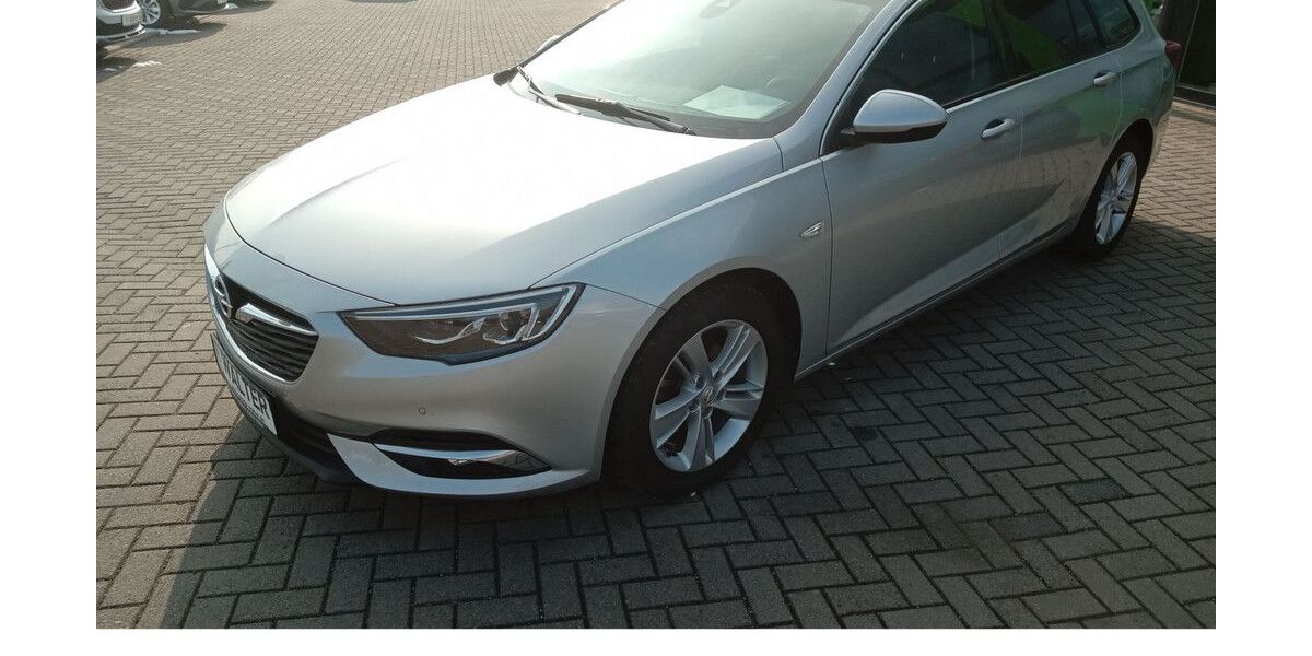 Opel Insignia 39.510 km 17.900 &euro; Sömmerda 99610