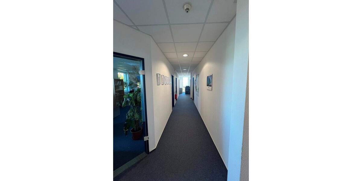 Gewerbeobjekt Erfurt Marbach - 8 Zimmer, 298 m&sup2;, 1.937&euro; | Angebot:25769484