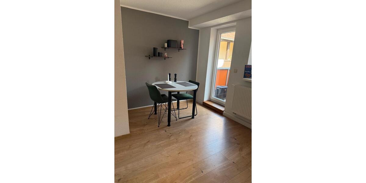 Etagenwohnung Kahla - 3 Zimmer, 71 m&sup2;, 566&euro; | Angebot:26264401