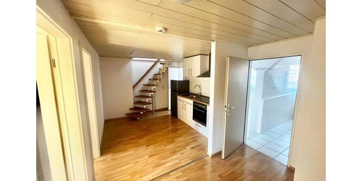 Dachgeschoßwohnung Erfurt Andreasvorstadt - 2.5 Zimmer, 82 m&sup2;, 725&euro; | Angebot:26476624