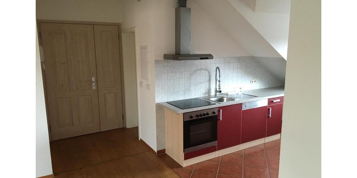 Dachgeschoßwohnung Weimar - 2 Zimmer, 53 m&sup2;, 830&euro; | Angebot:26384242