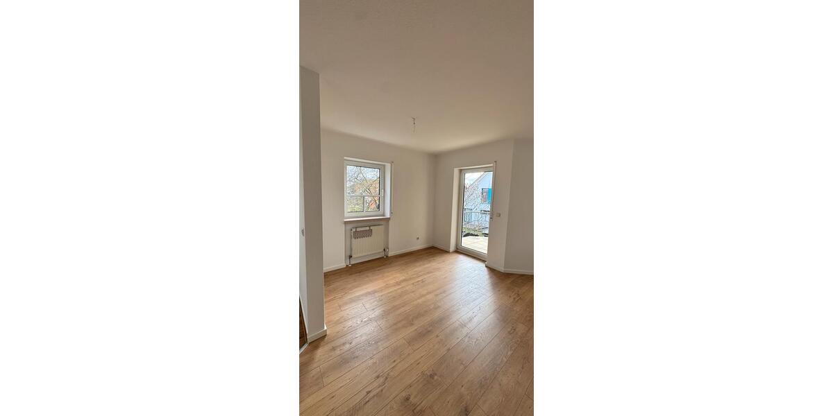 Etagenwohnung Grammetal - 2 Zimmer, 57 m&sup2;, 570&euro; | Angebot:25966438