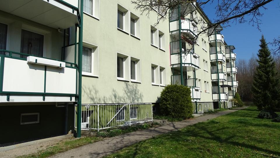 Etagenwohnung Stadtilm - 3 Zimmer, 57 m&sup2;, 342&euro; | Angebot:26647241