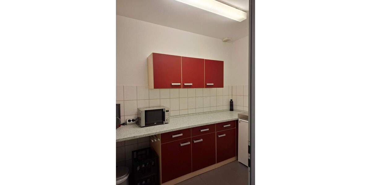 Gewerbeobjekt Jena Löbstedt - 3 Zimmer, 102 m&sup2;, 976&euro; | Angebot:26080350