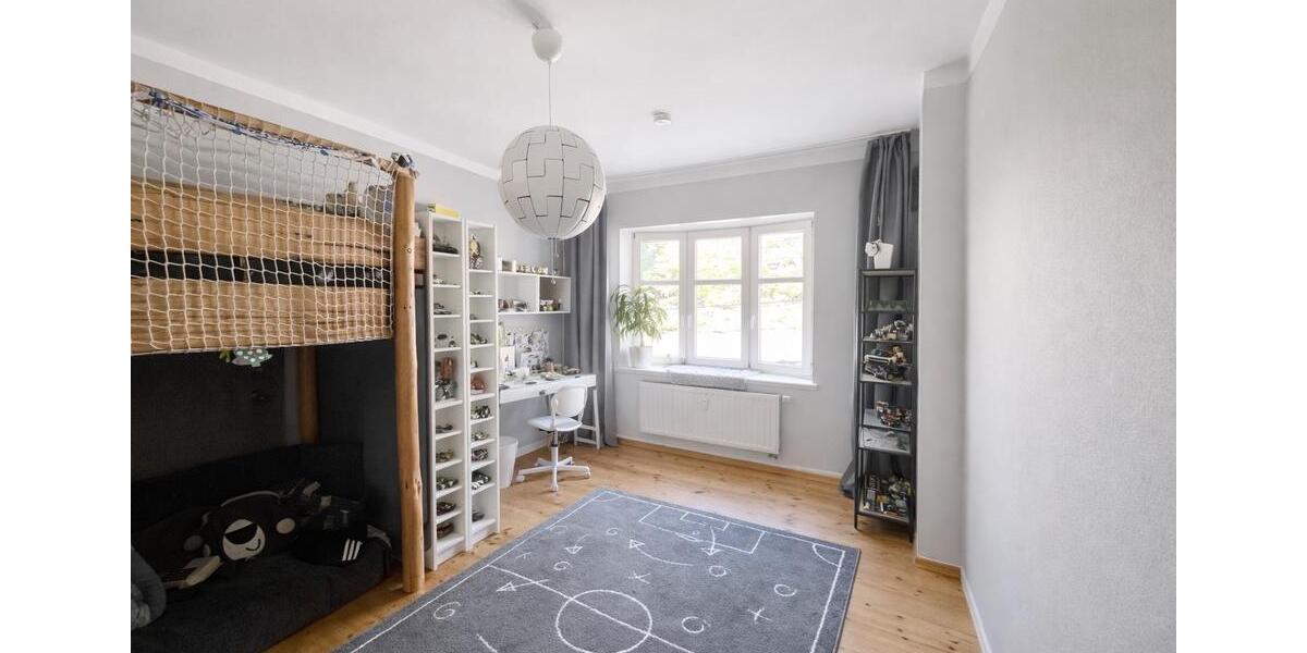 Doppelhaushälfte Jena - 7 Zimmer, 210 m&sup2;, 895.000&euro; | Angebot:26282569