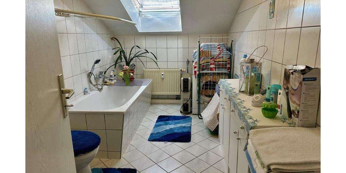 hochwertig sanierte ETW mit Balkon - Dachgeschoßwohnung Rudolstadt | Angebot:24542100