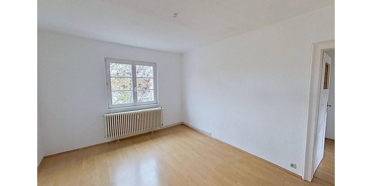 Dachgeschoßwohnung Weimar - 2 Zimmer, 44 m&sup2;, 369&euro; | Angebot:26003720