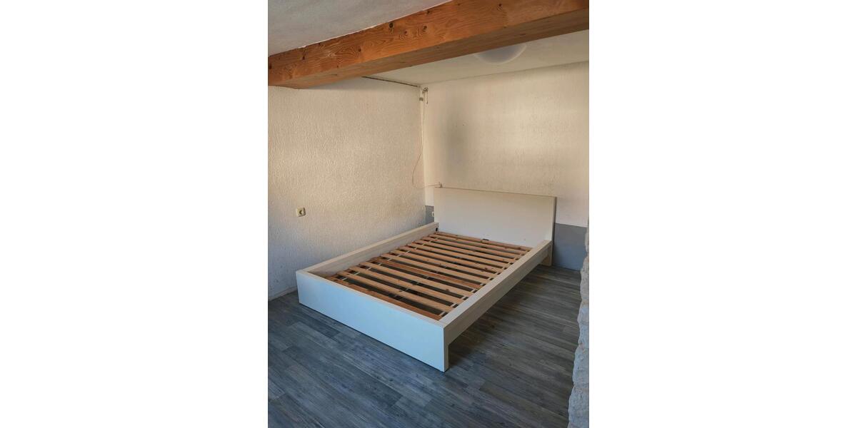 Erdgeschoßwohnung Eckartsberga - 2 Zimmer, 40 m&sup2;, 350&euro; | Angebot:25841039