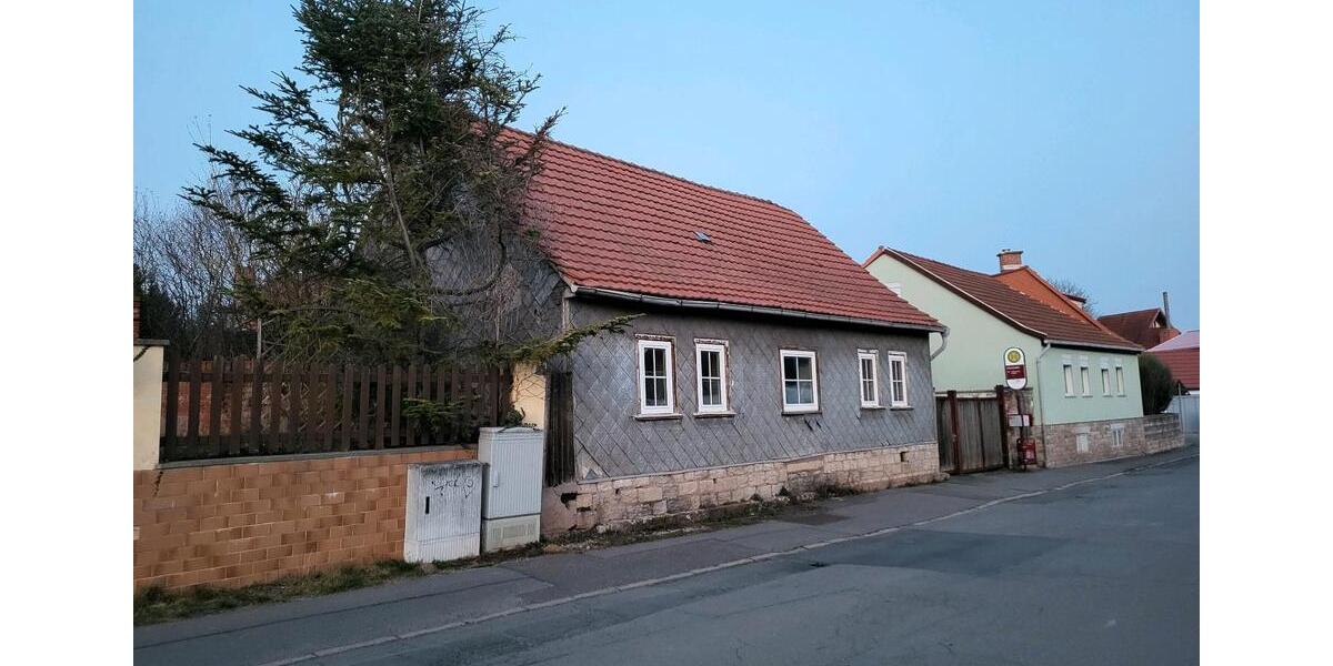 Einfamilienhaus Erfurt Gispersleben - 5 Zimmer, 100 m&sup2;, 100.000&euro; | Angebot:26112049