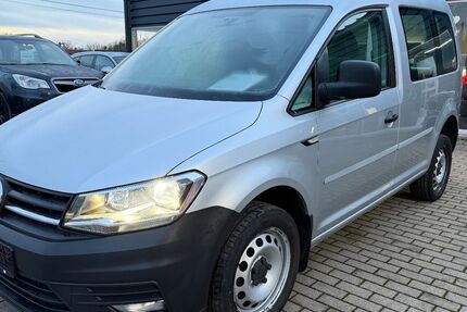 VW Caddy 159.000 km 13.590 &euro; Erfurt 99092
